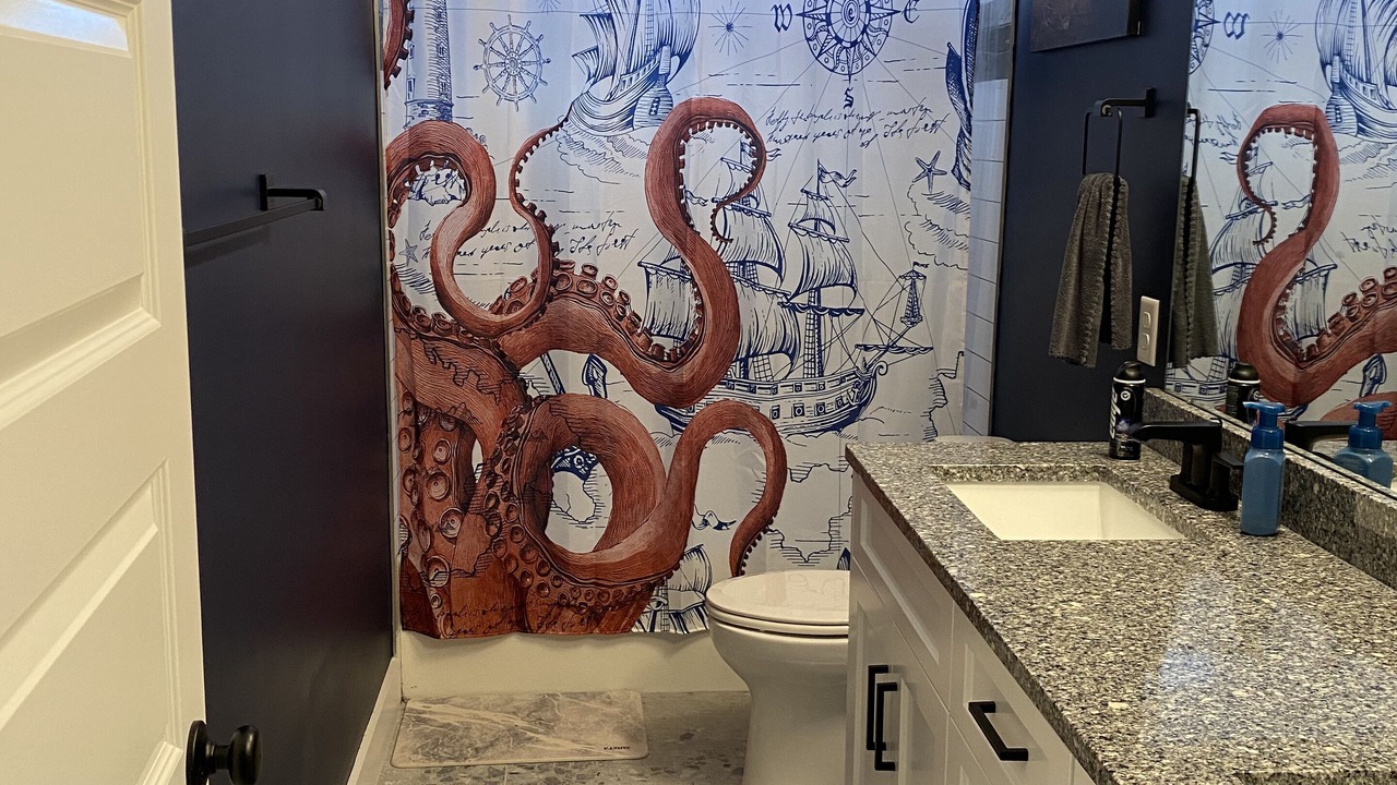 Photo of Bathroom in Broadkill Beach
