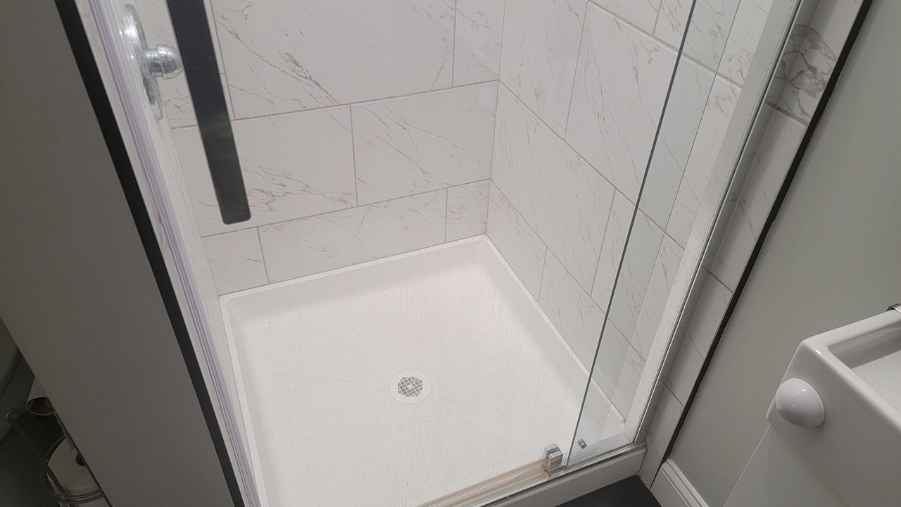 Photo of Bathroom in Near East Columbus