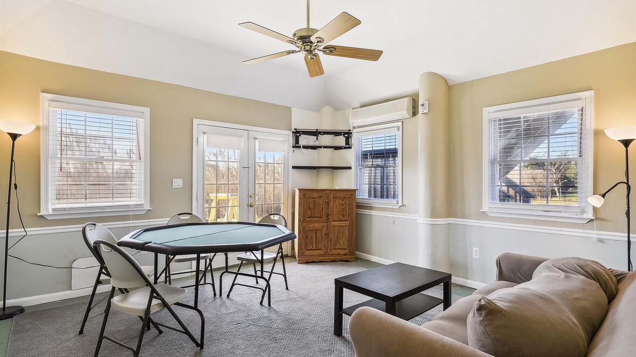 Photo of Bedroom in Broadkill Beach