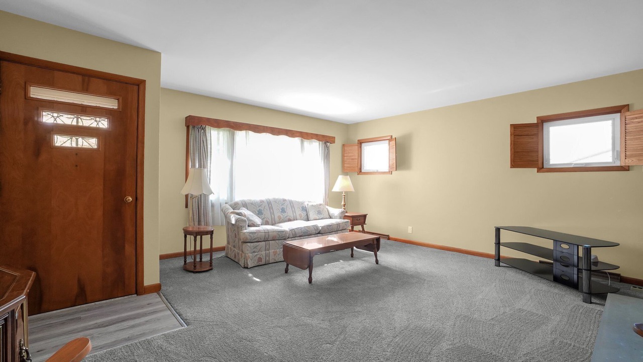 Photo of Livingroom in Reynoldsburg