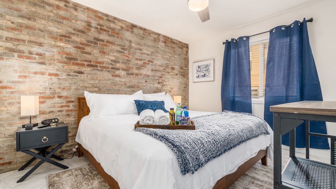 Photo of Bedroom in Victorian Village