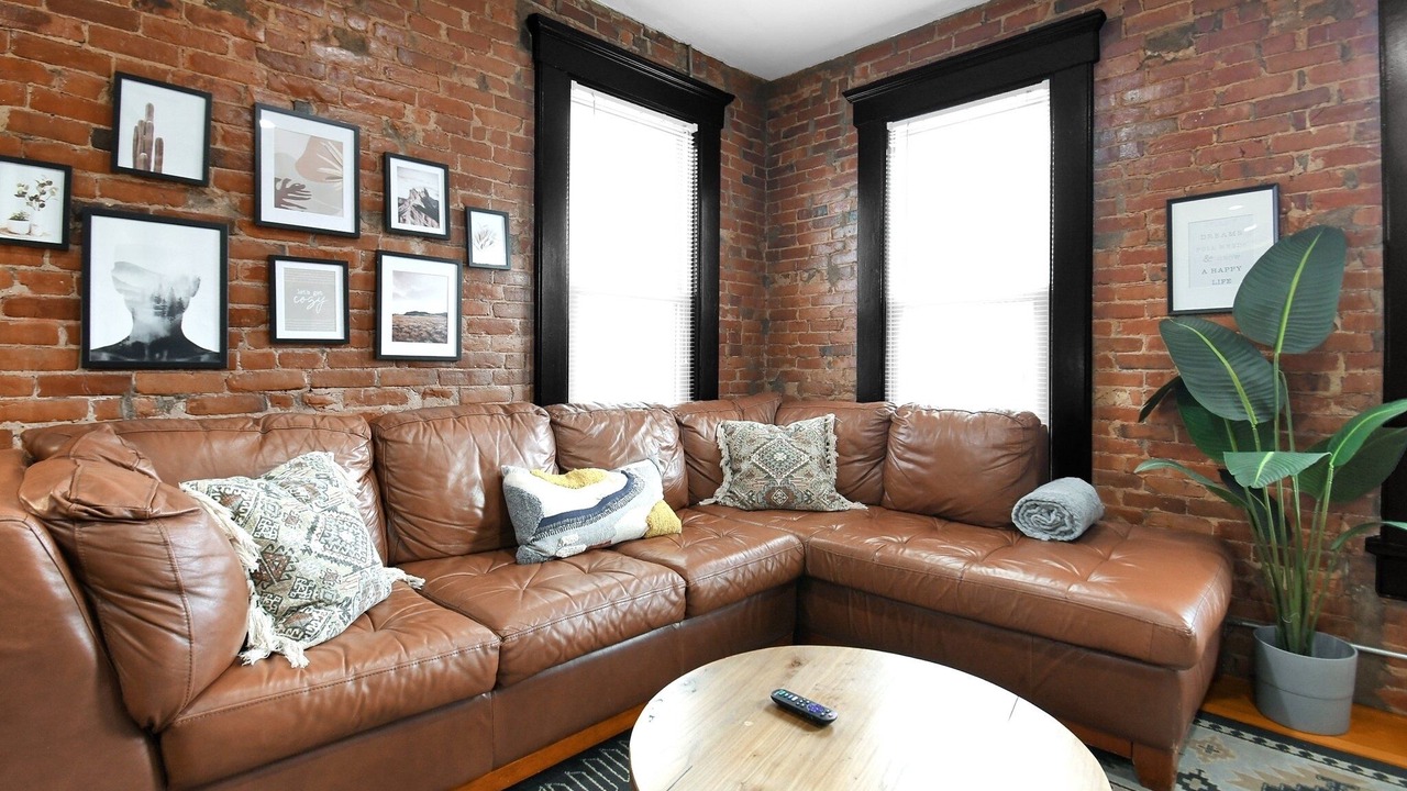Photo of Livingroom in Olde Towne East