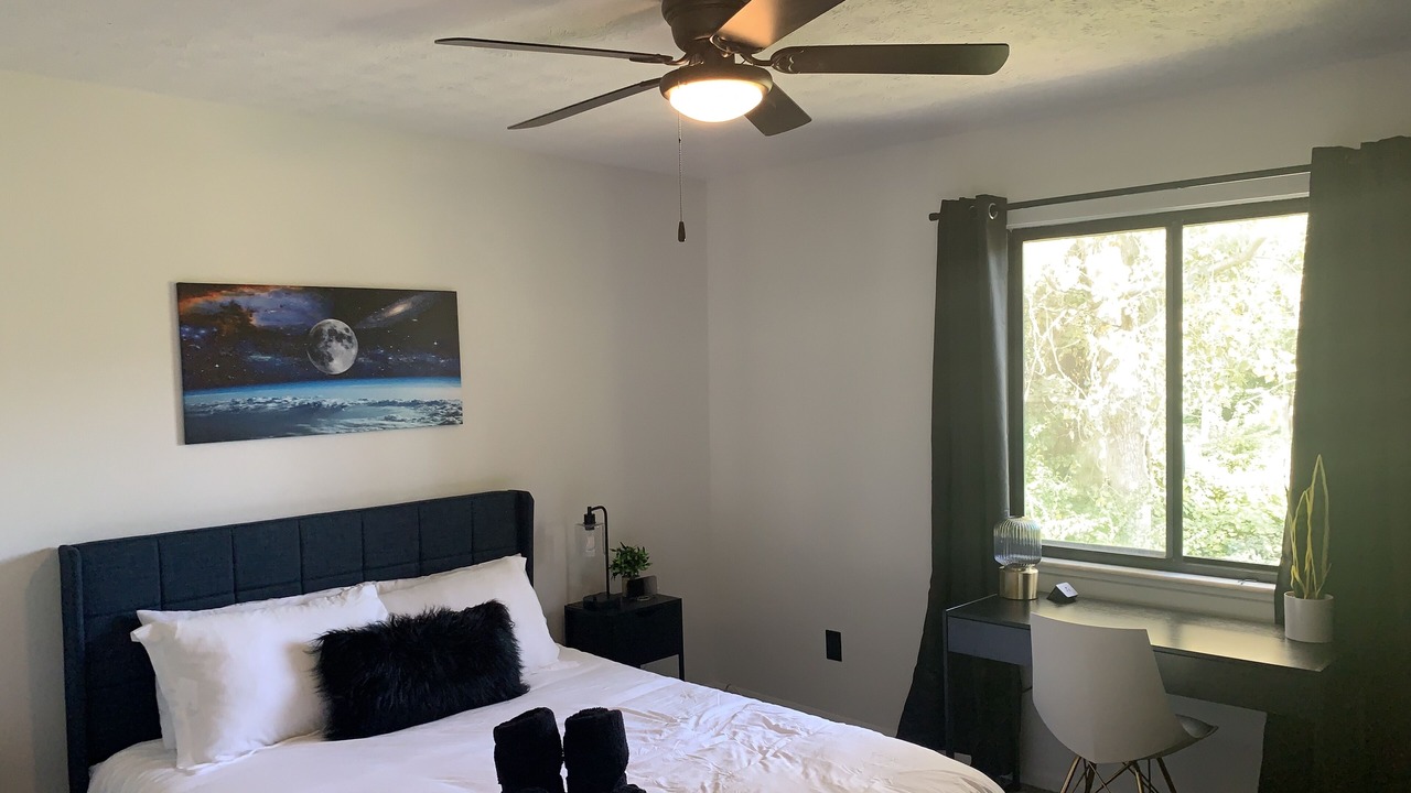 Photo of Bedroom in Northern Woods