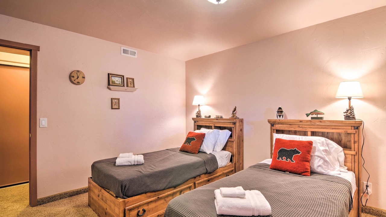 Photo of Bedroom in Long Valley Junction