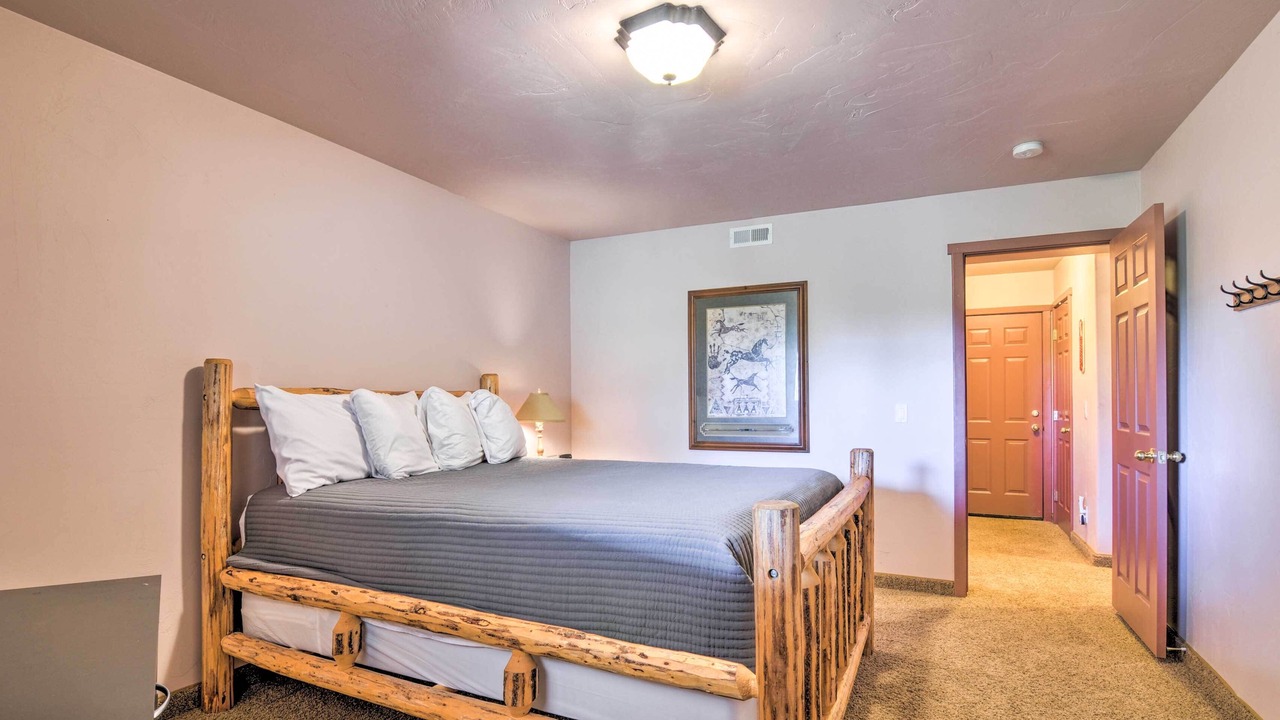 Photo of Bedroom in Long Valley Junction
