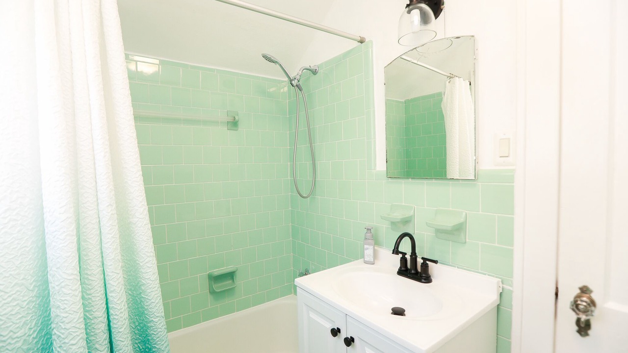 Photo of Bathroom in Hampton
