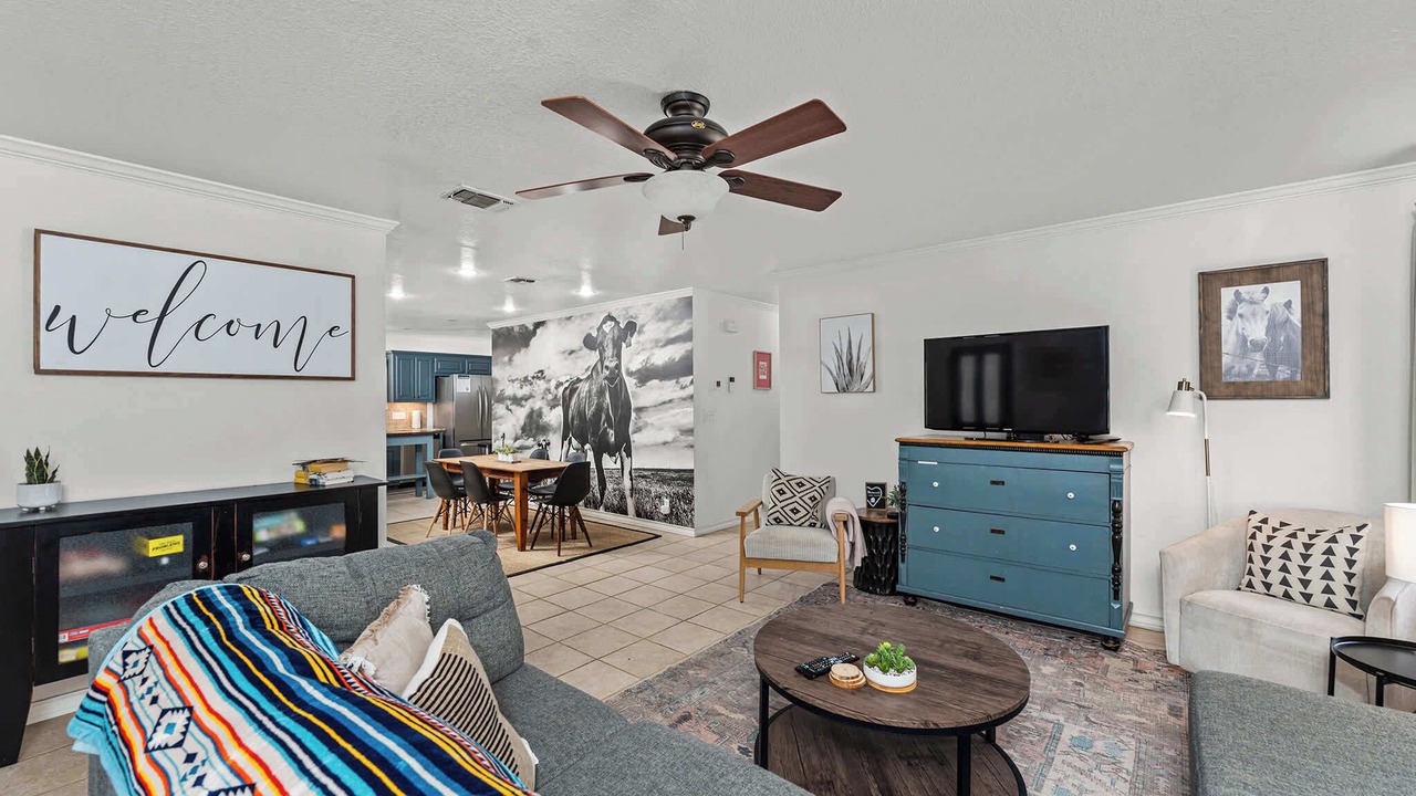 Photo of Livingroom in Fredericksburg