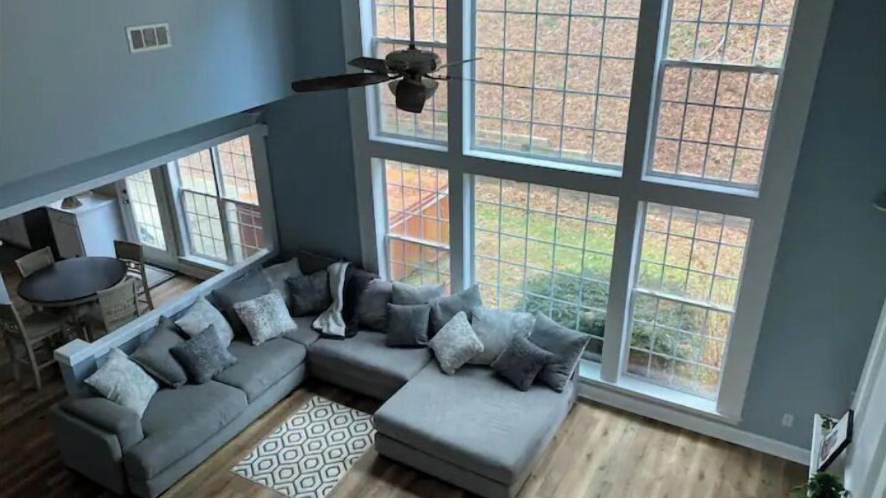 Photo of Livingroom in Smyrna