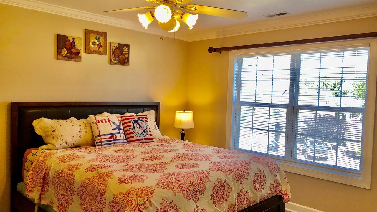 Photo of Bedroom in East Ocean View