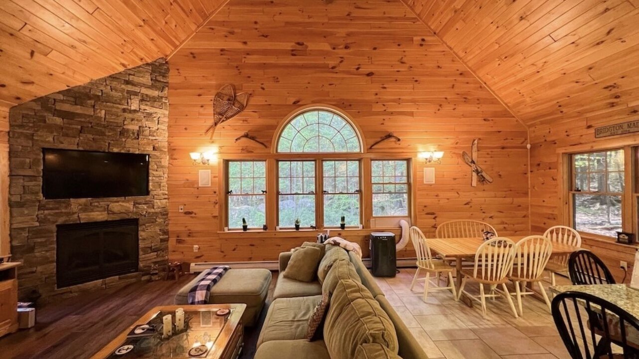 Photo of Livingroom in Bridgton