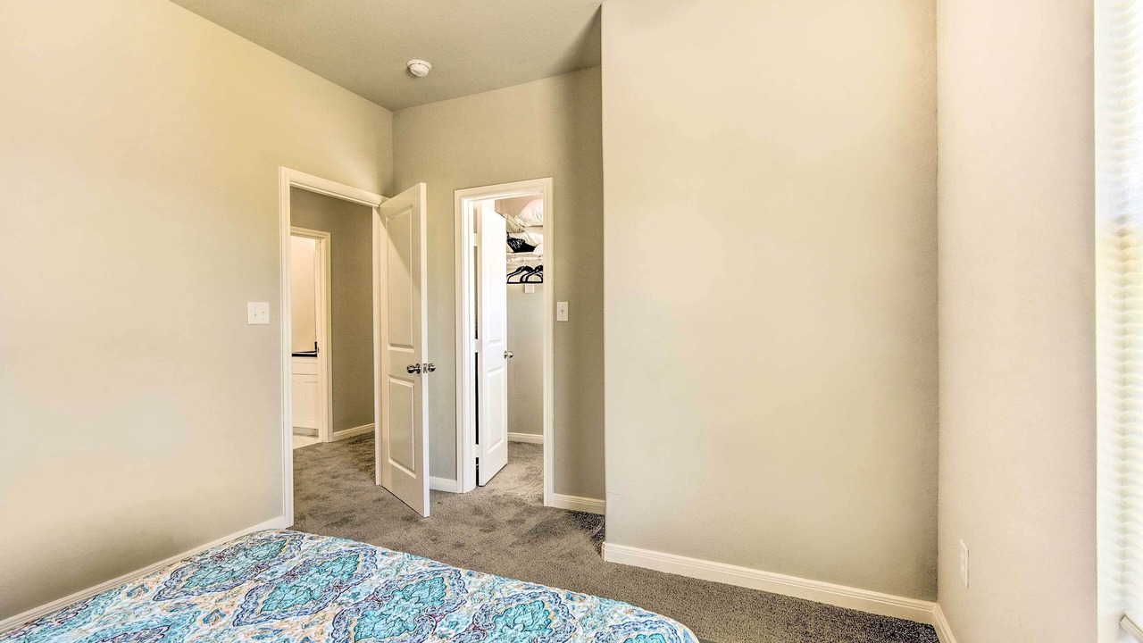 Photo of Bedroom in Texas City