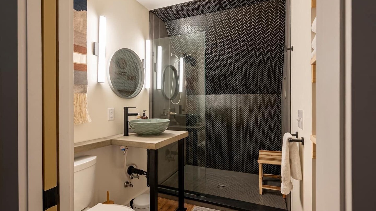 Photo of Bathroom in Laurelville