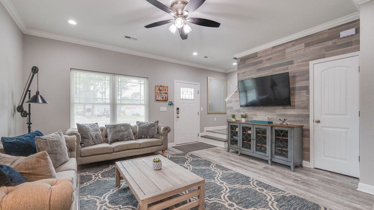 Photo of Livingroom in Hampton