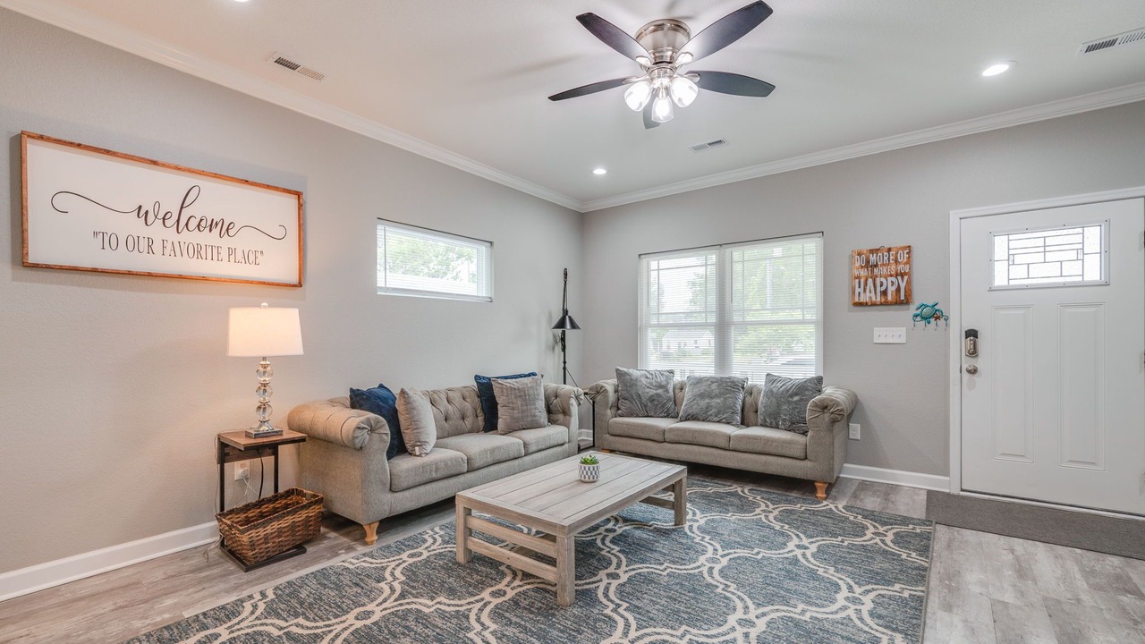 Photo of Livingroom in Hampton
