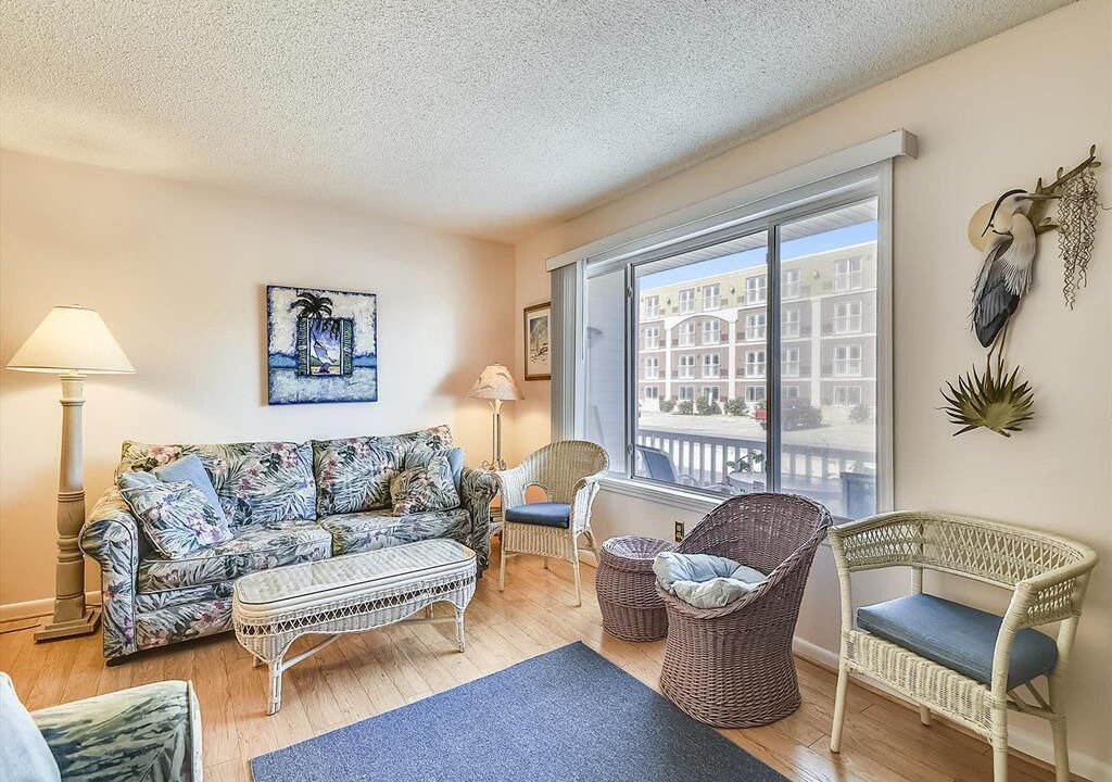 Photo of Livingroom in Dewey Beach