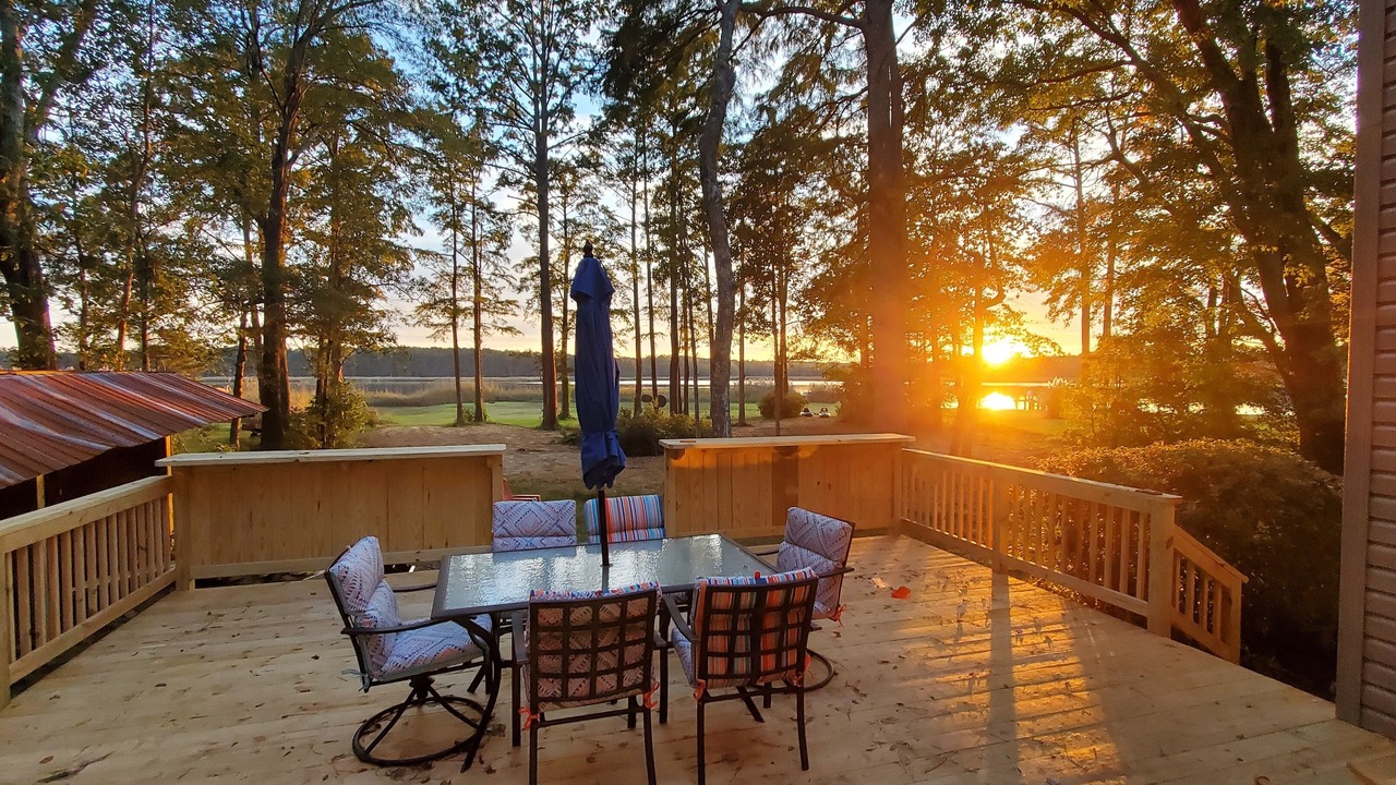 Photo of Outdoor in Saluda