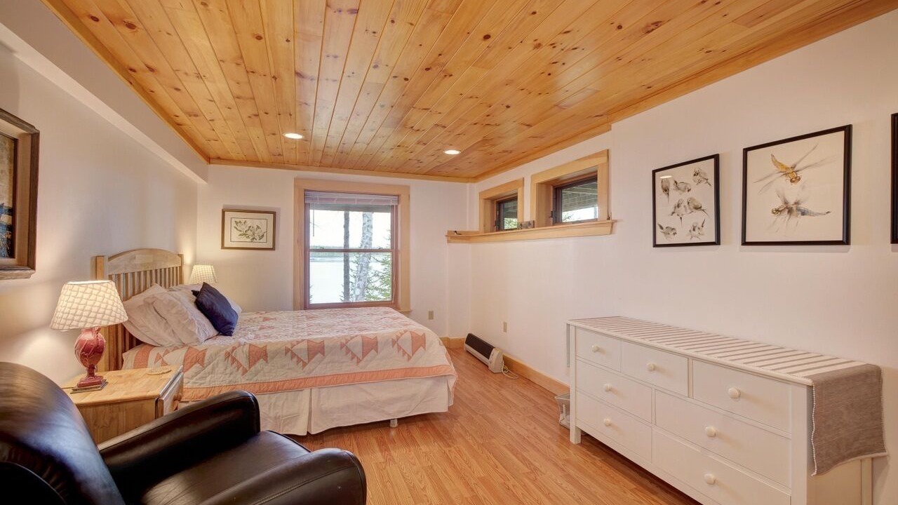 Photo of Bedroom in Salsbury Cove