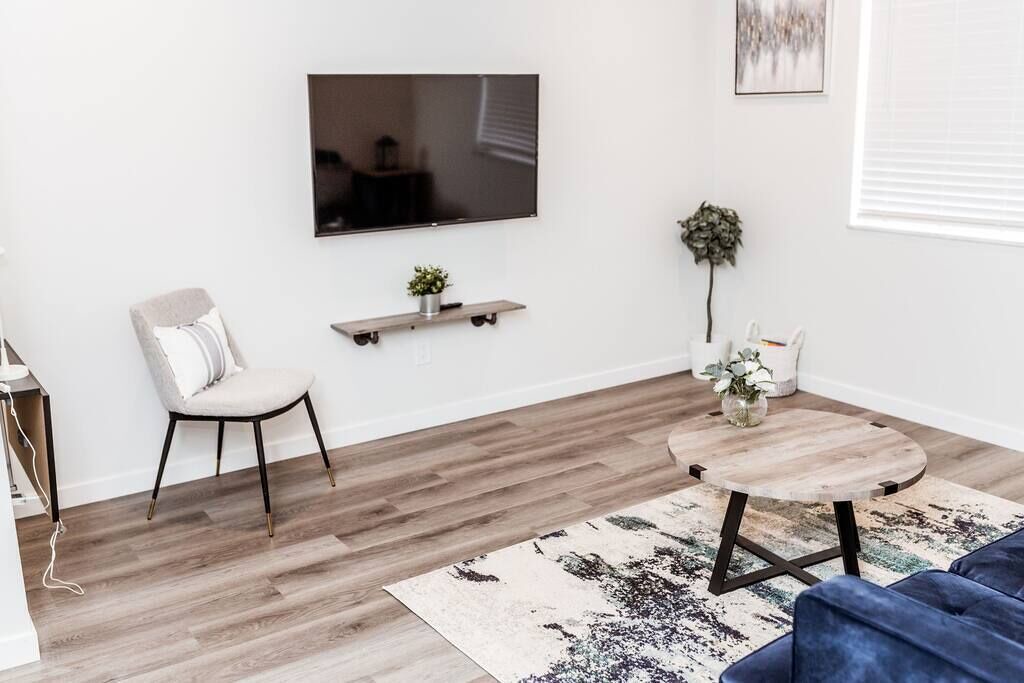 Photo of Livingroom in University District