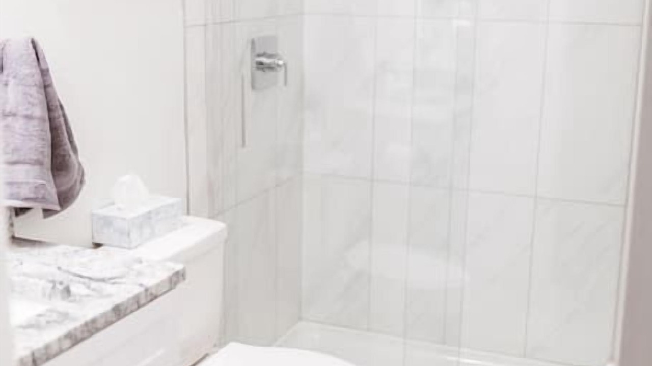 Photo of Bathroom in Weinland Park