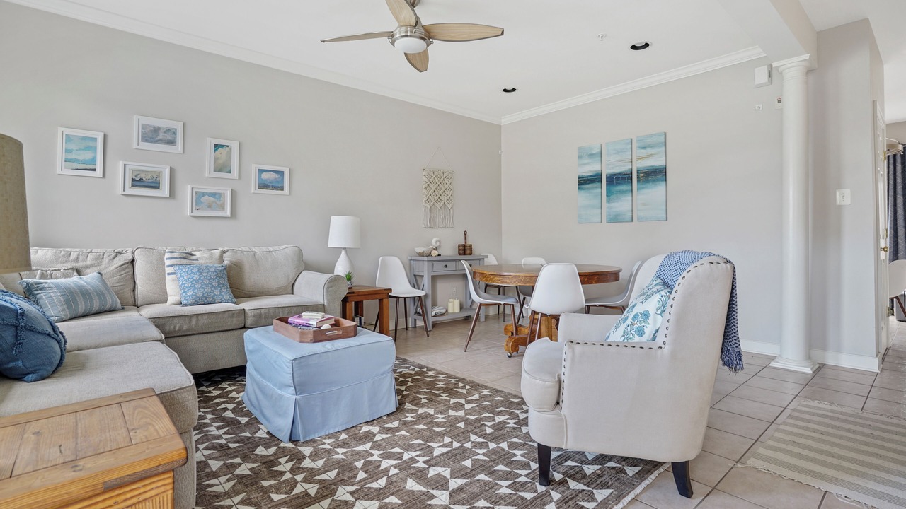 Photo of Livingroom in Villages of Five Points