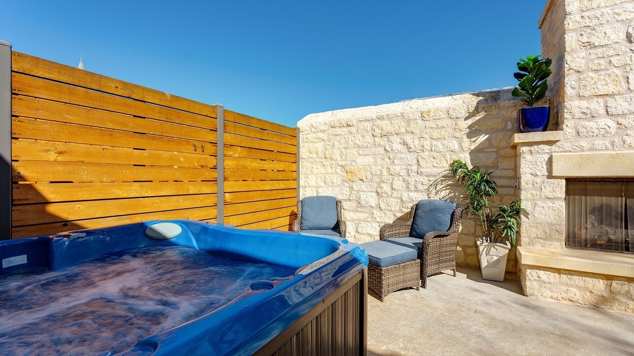 Photo of Patio Balcony in Fredericksburg