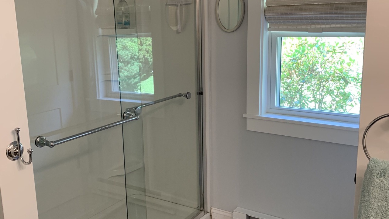 Photo of Bathroom in Ogunquit