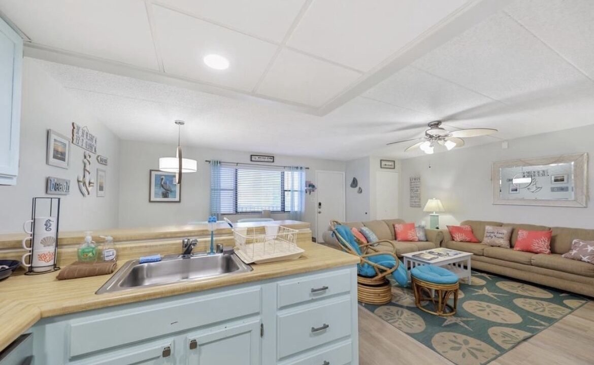 Photo of Livingroom in North Ocean City