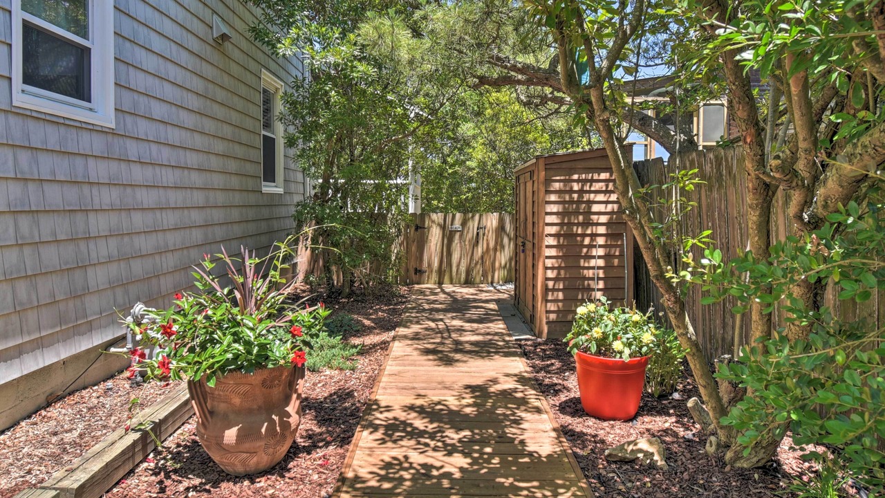 Photo of Outdoor in Bayview