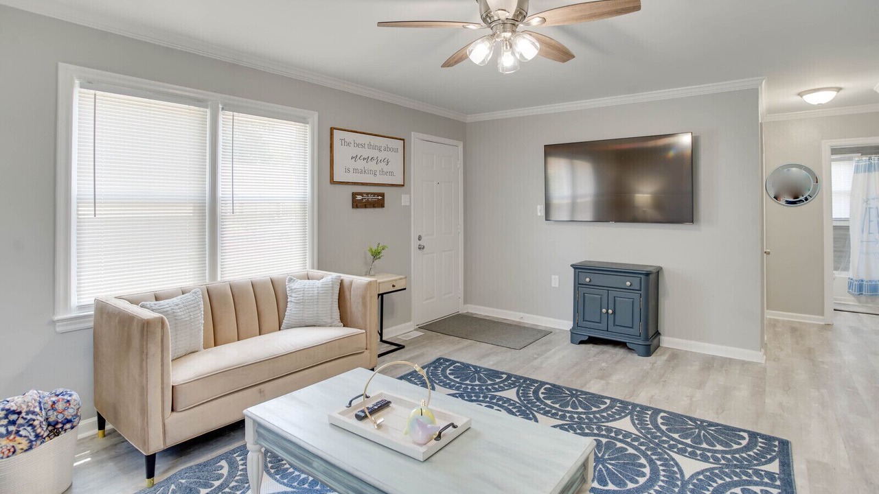 Photo of Livingroom in Hampton