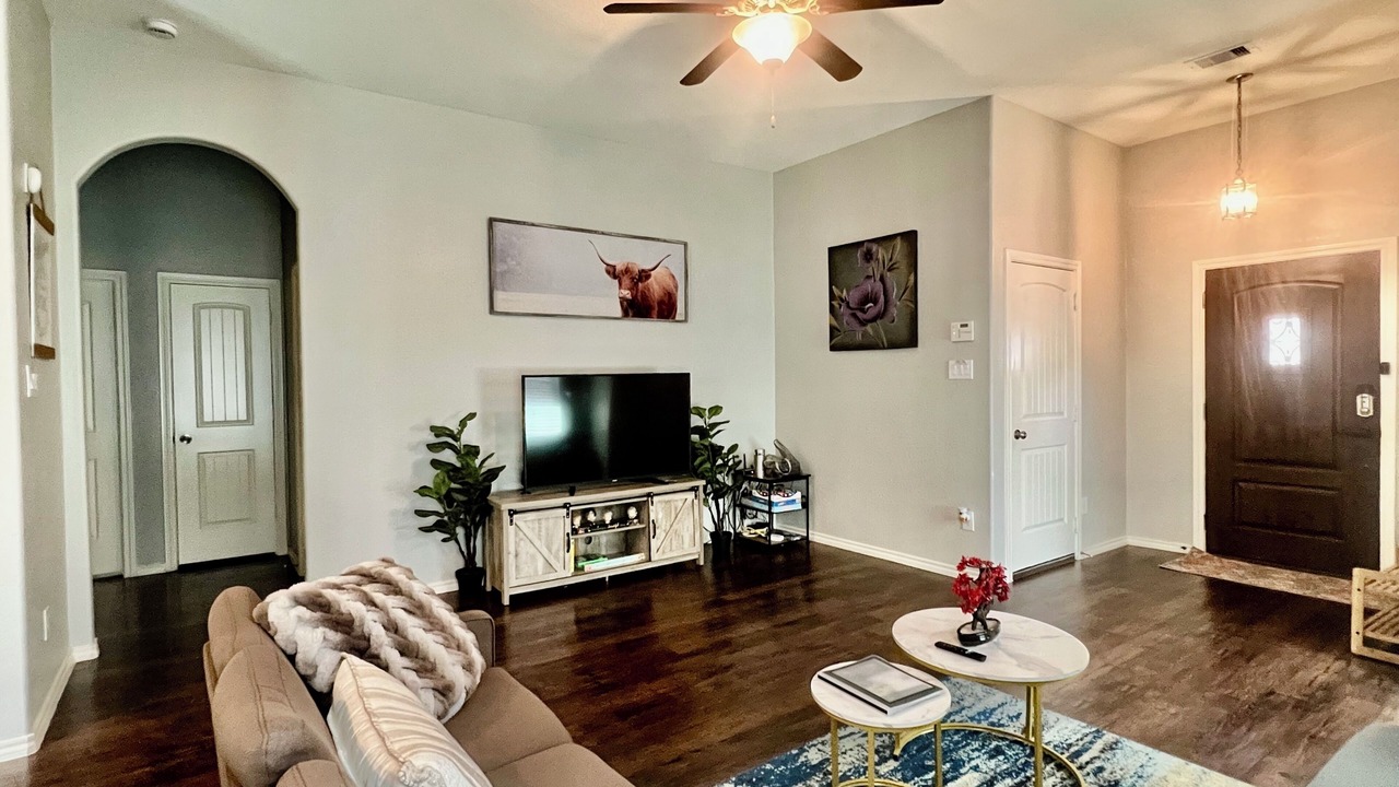 Photo of Livingroom in Houston