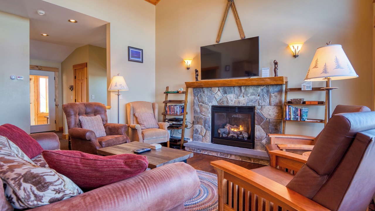 Photo of Livingroom in Rangeley