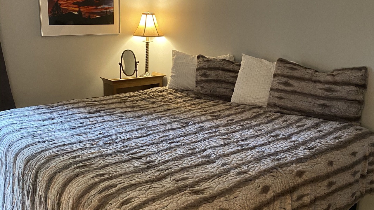 Photo of Bedroom in Warren