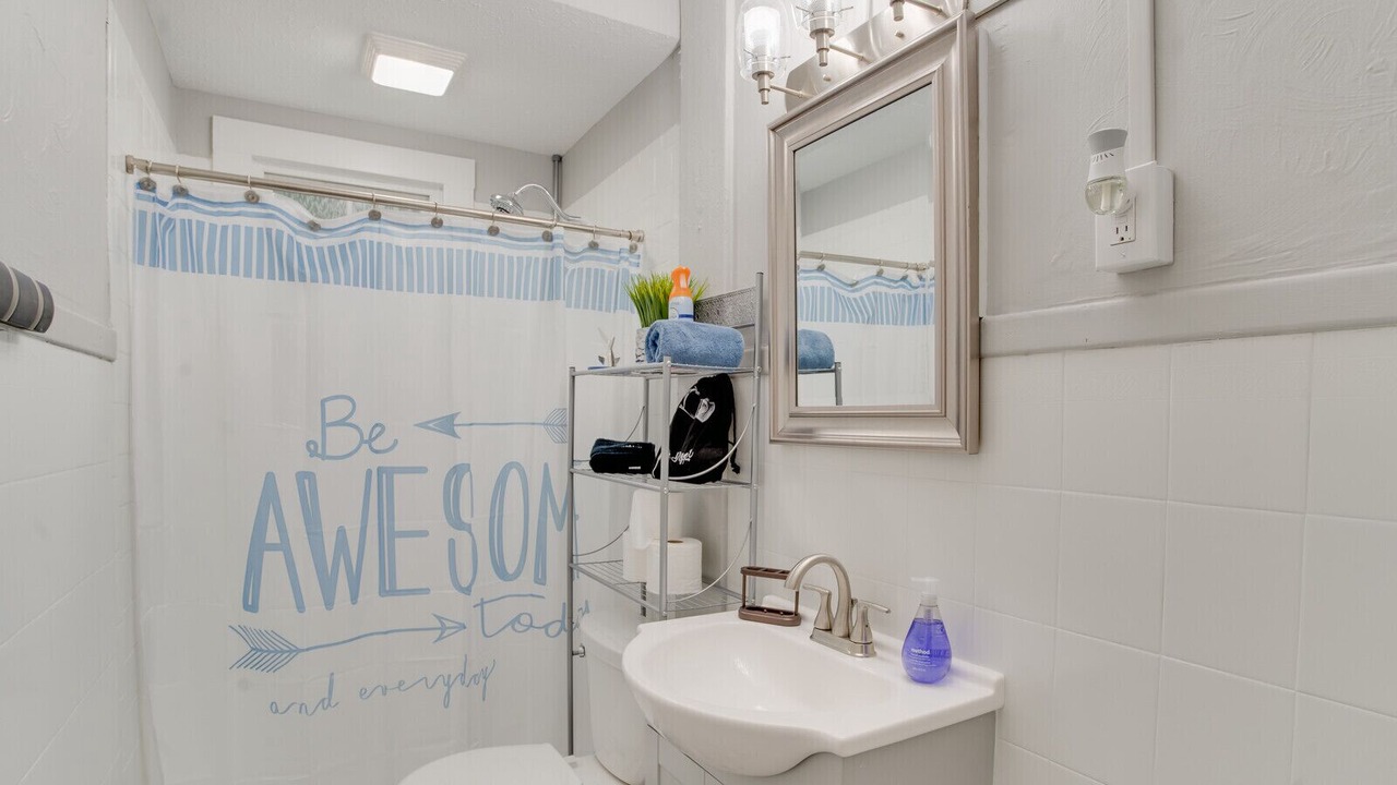 Photo of Bathroom in Buckroe Beach