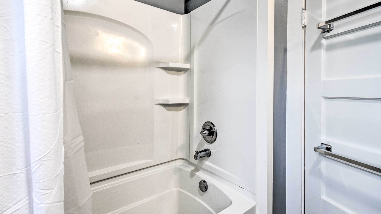 Photo of Bathroom in Hayes
