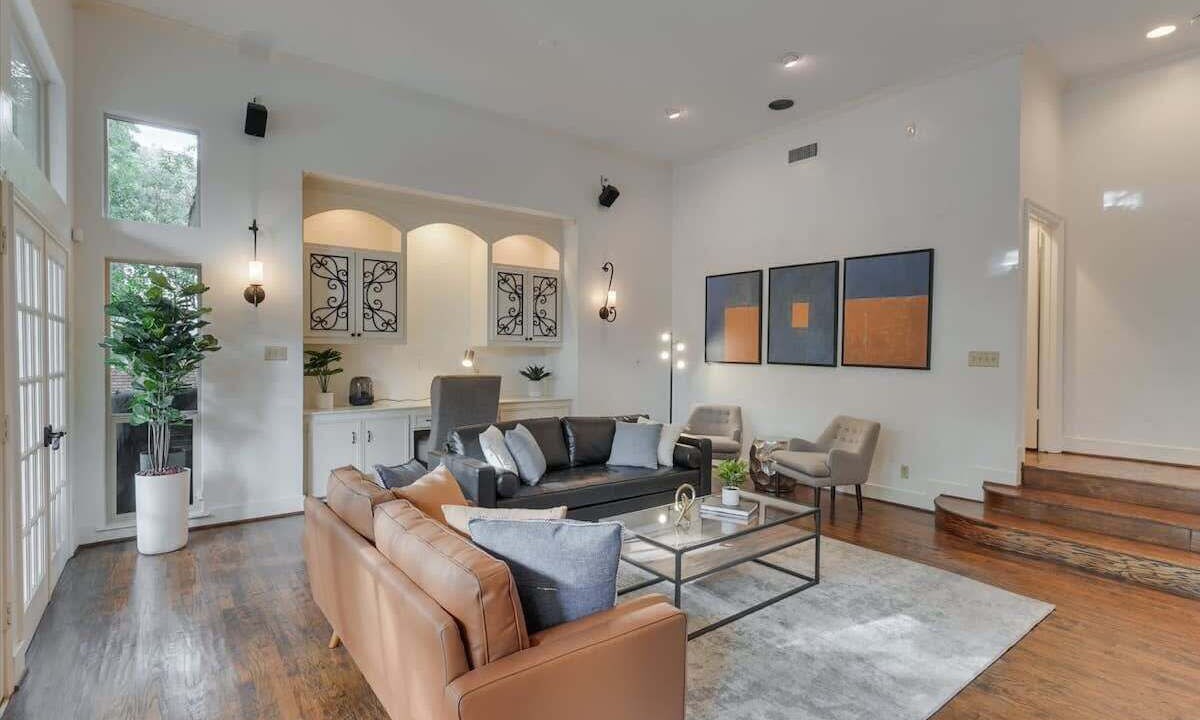 Photo of Livingroom in Park Central