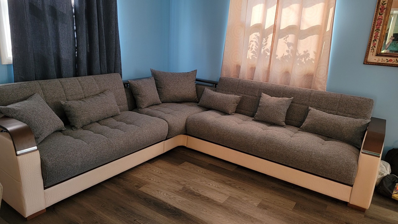 Photo of Livingroom in Hampton