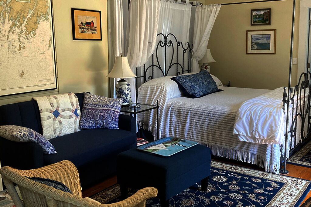 Photo of Bedroom in New Harbor