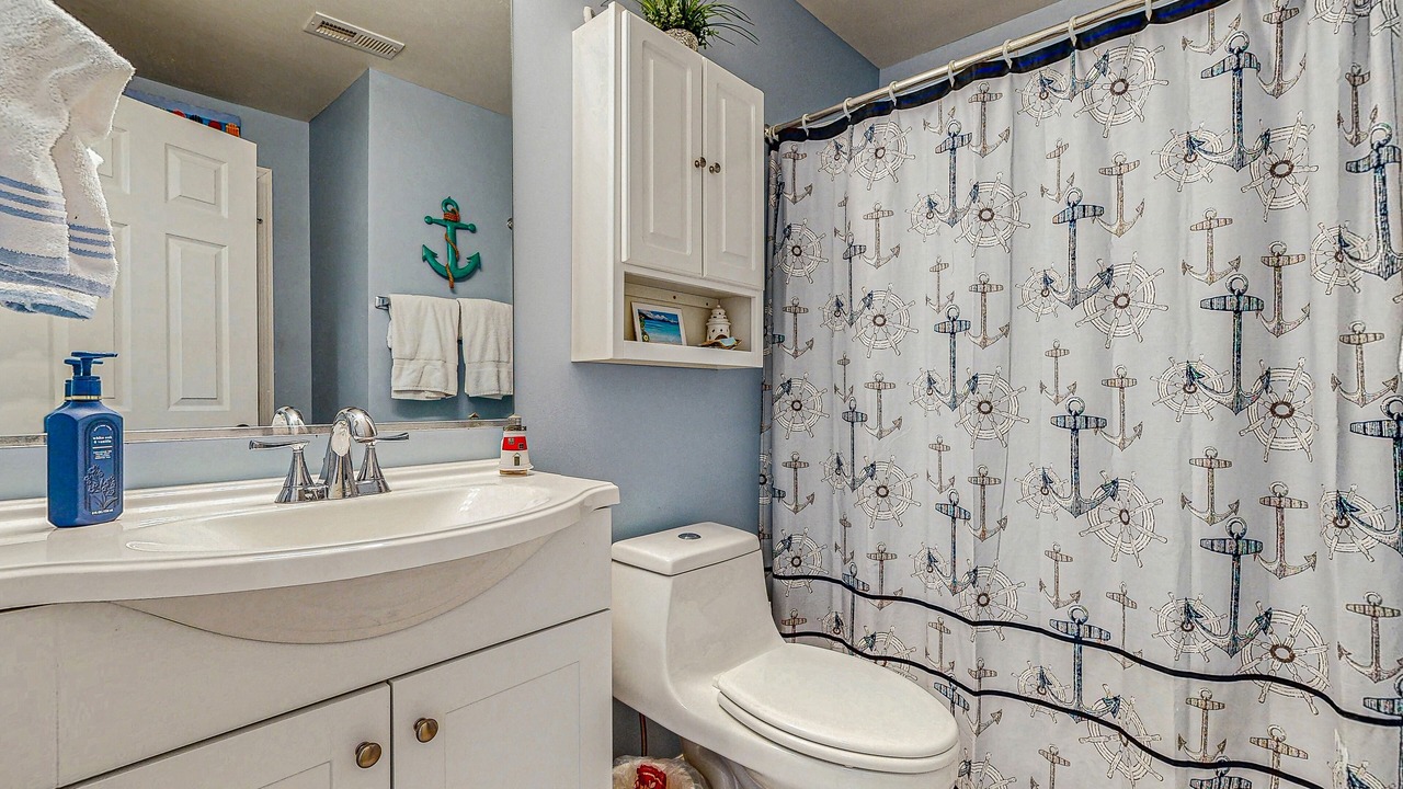 Photo of Bathroom in Ocean View