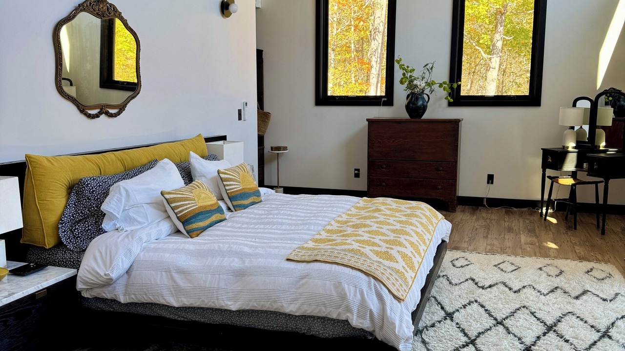 Photo of Bedroom in Lucerne-in-Maine