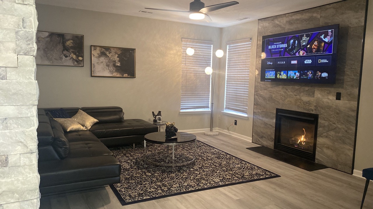Photo of Livingroom in Hampton