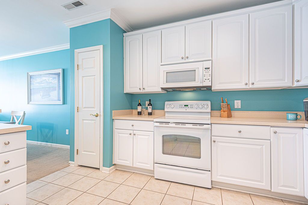 Photo of Kitchen in Sunset Island