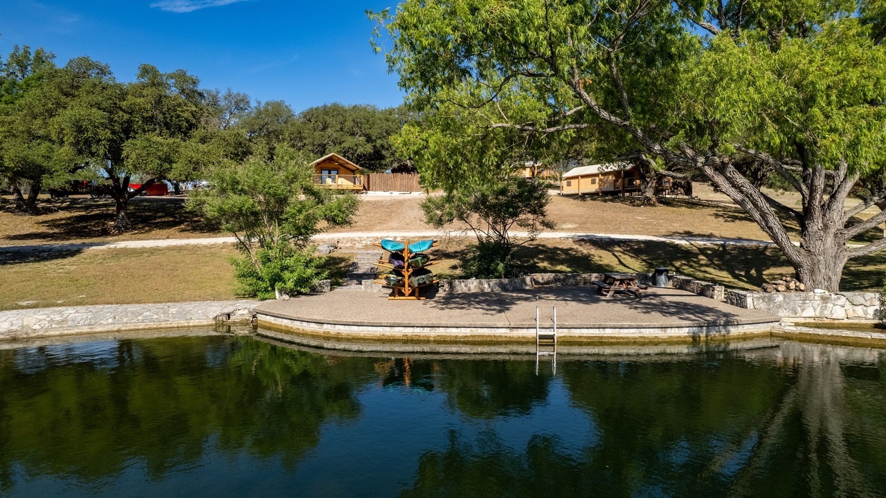 Photo of Outdoor in Ingram