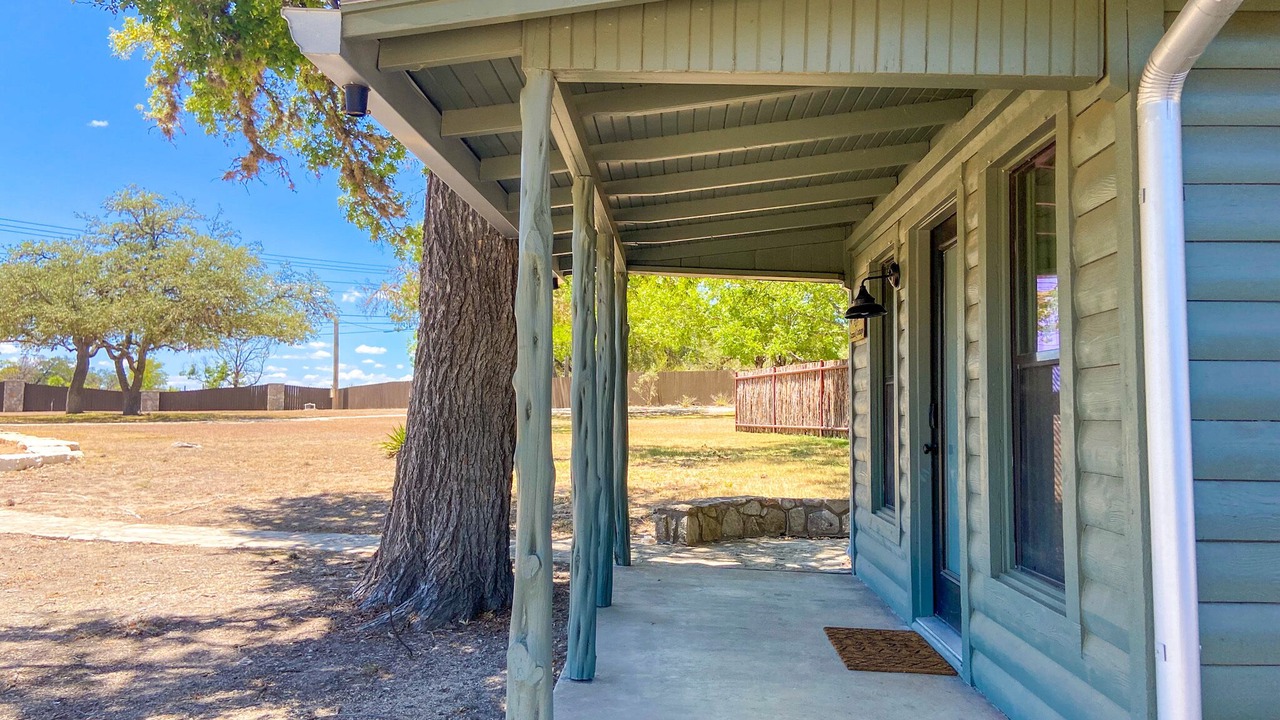 Photo of Outdoor in Ingram