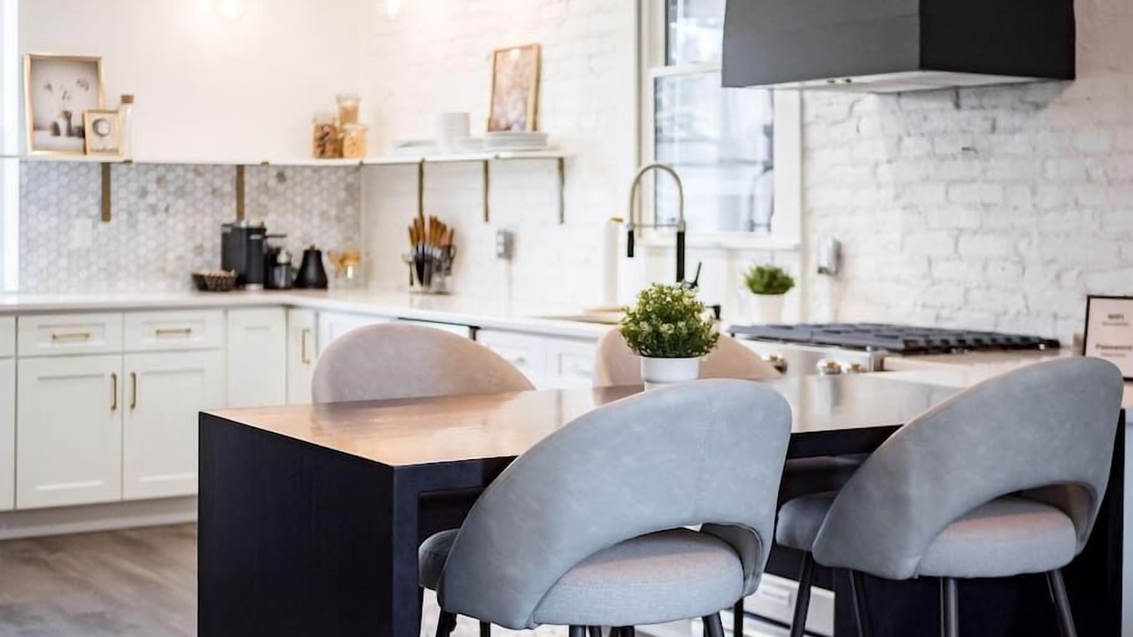 Photo of Kitchen in Near East Columbus