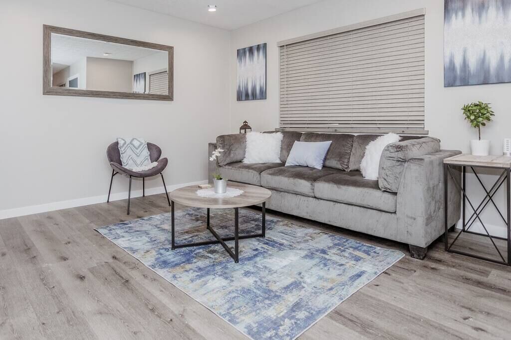 Photo of Livingroom in University District