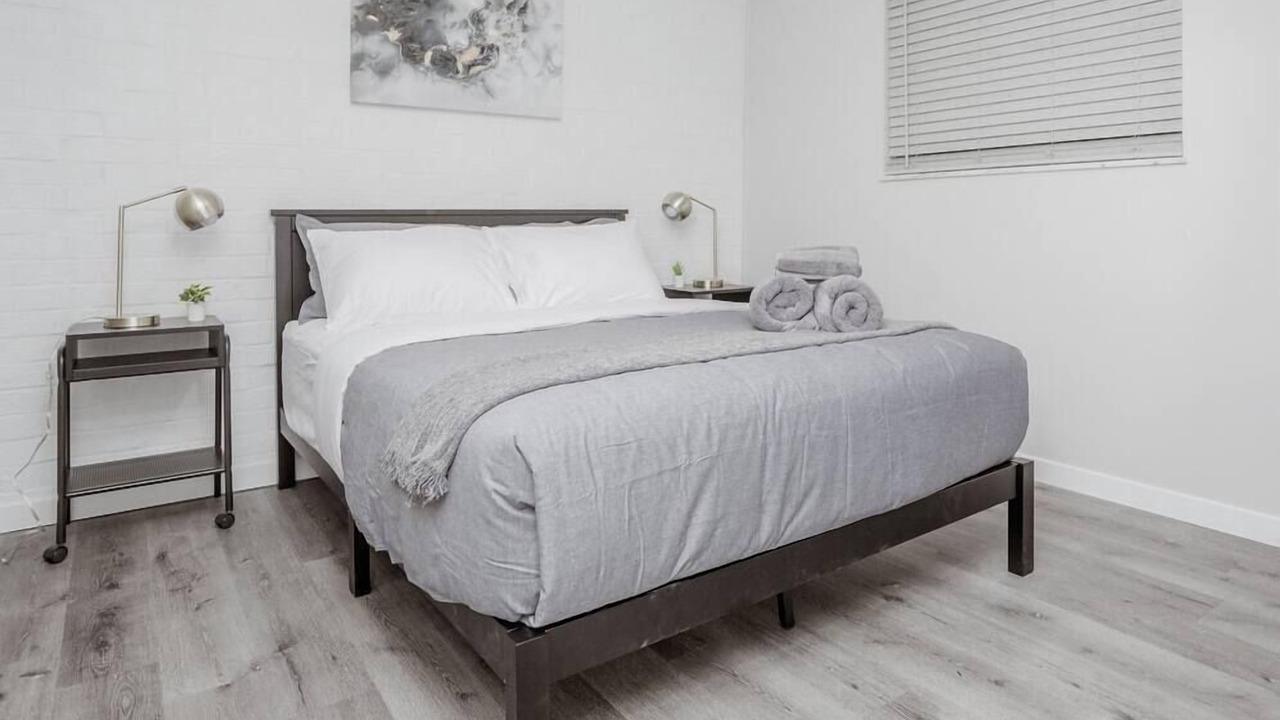 Photo of Bedroom in University District