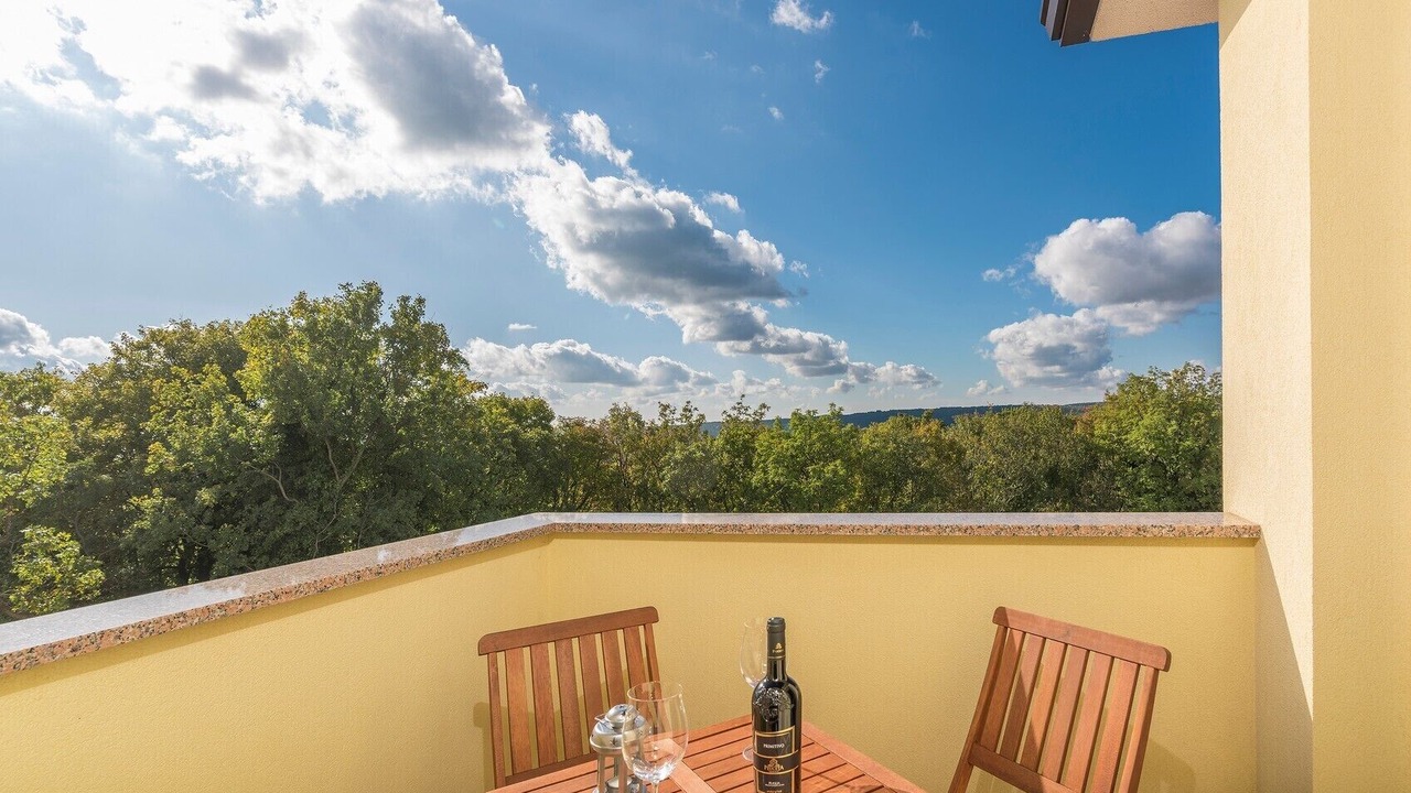 Photo of Outdoor in Brgod