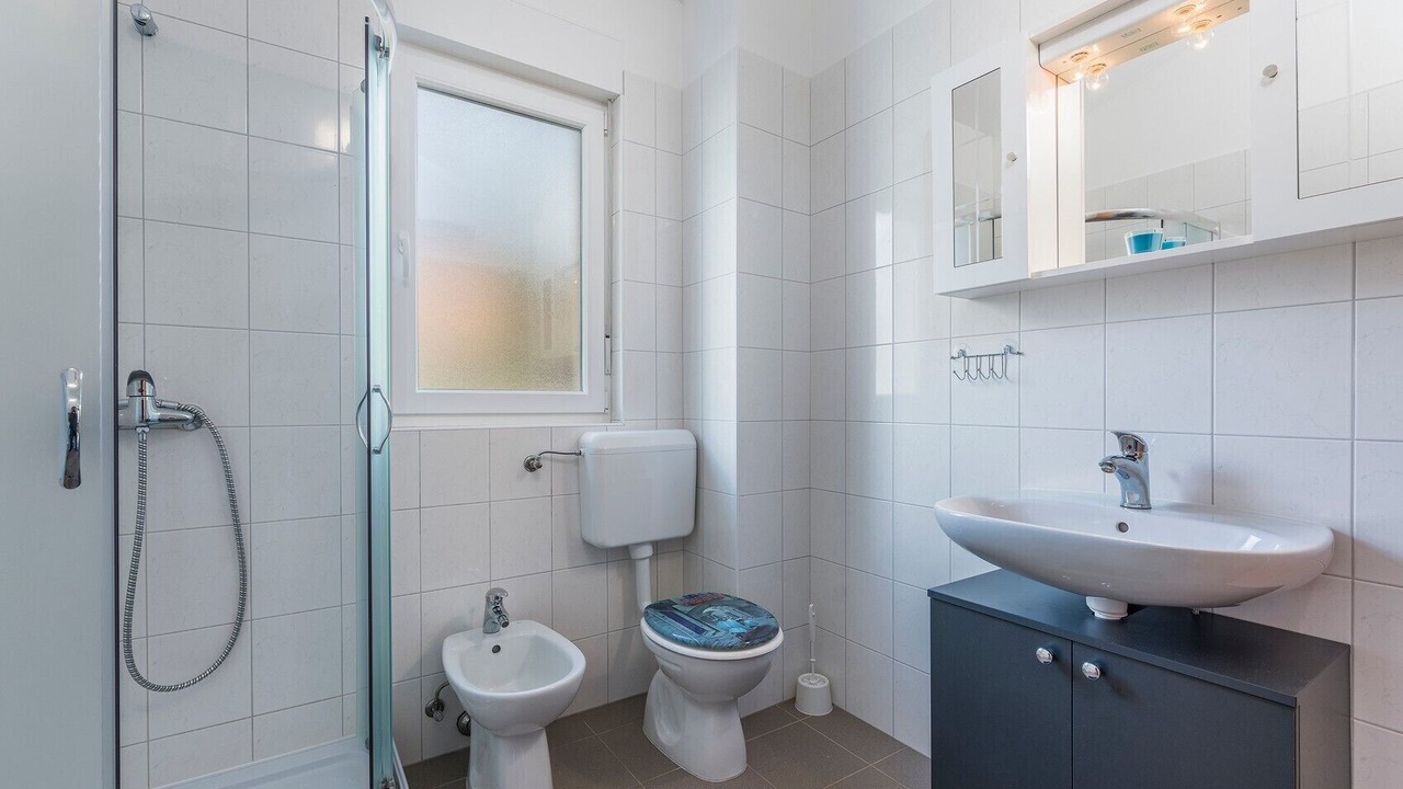 Photo of Bathroom in Brgod