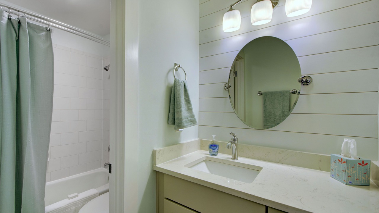 Photo of Bathroom in Demere Park
