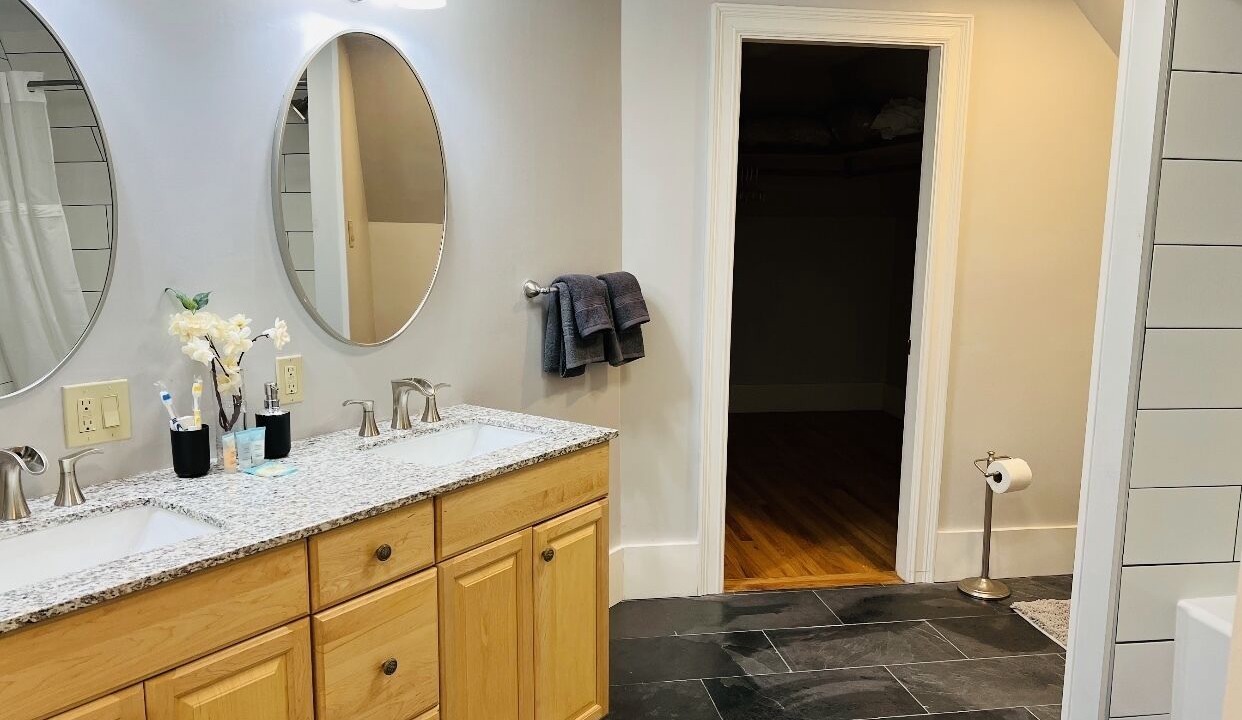 Photo of Bathroom in Cumberland Center